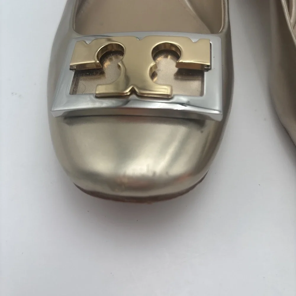 Tory Burch Gold Metallic Size 6.5 M